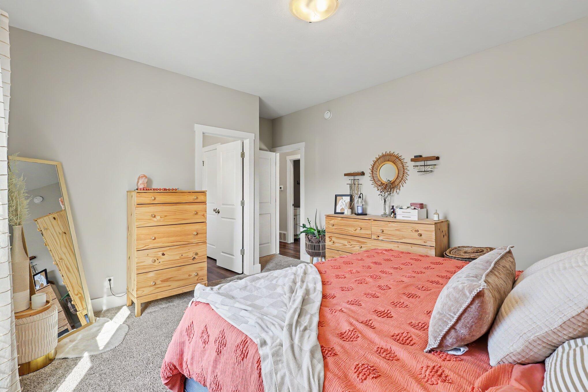 2581 Eagle Ridge Muskegon MI 49444