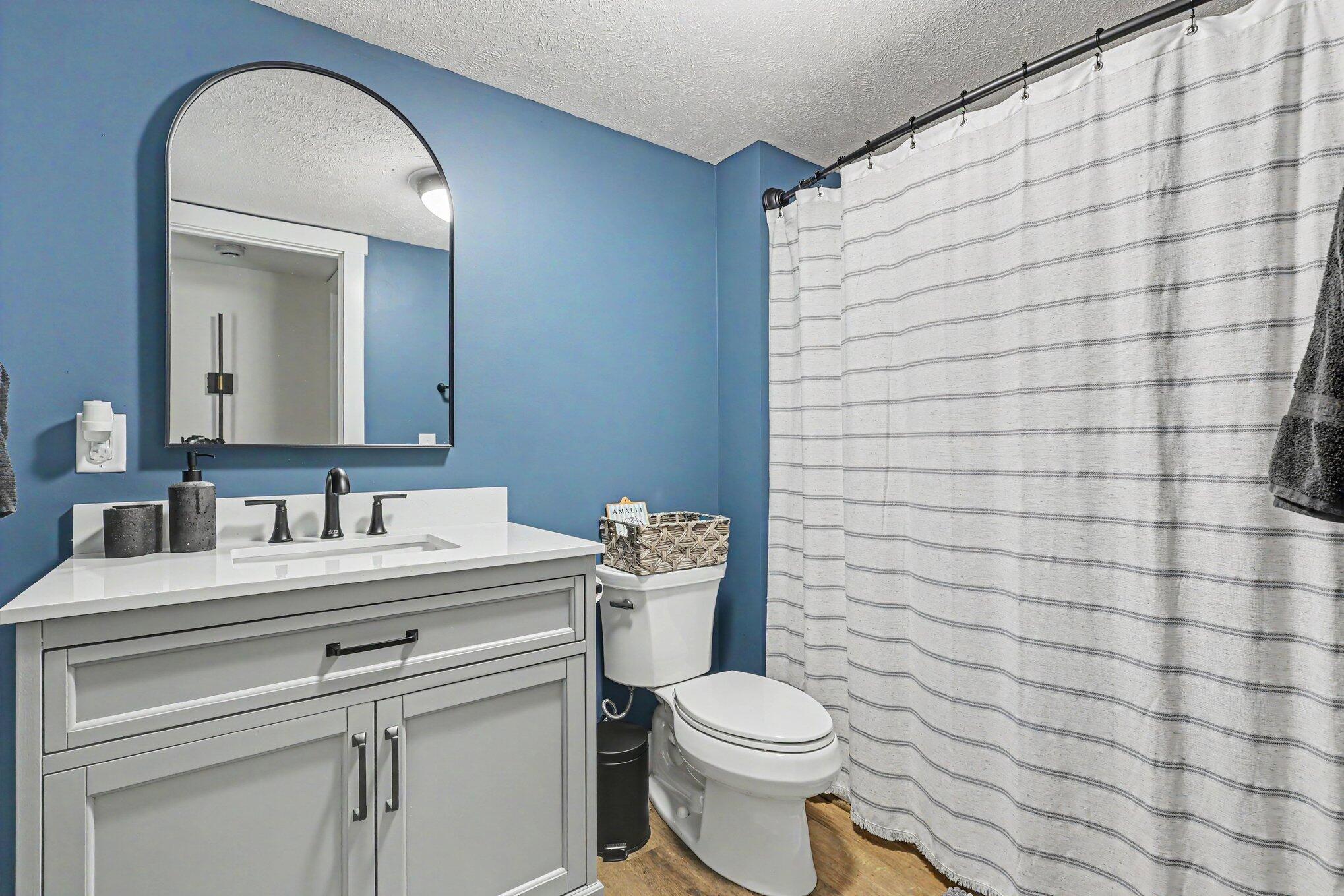 2581 Eagle Ridge Muskegon MI 49444