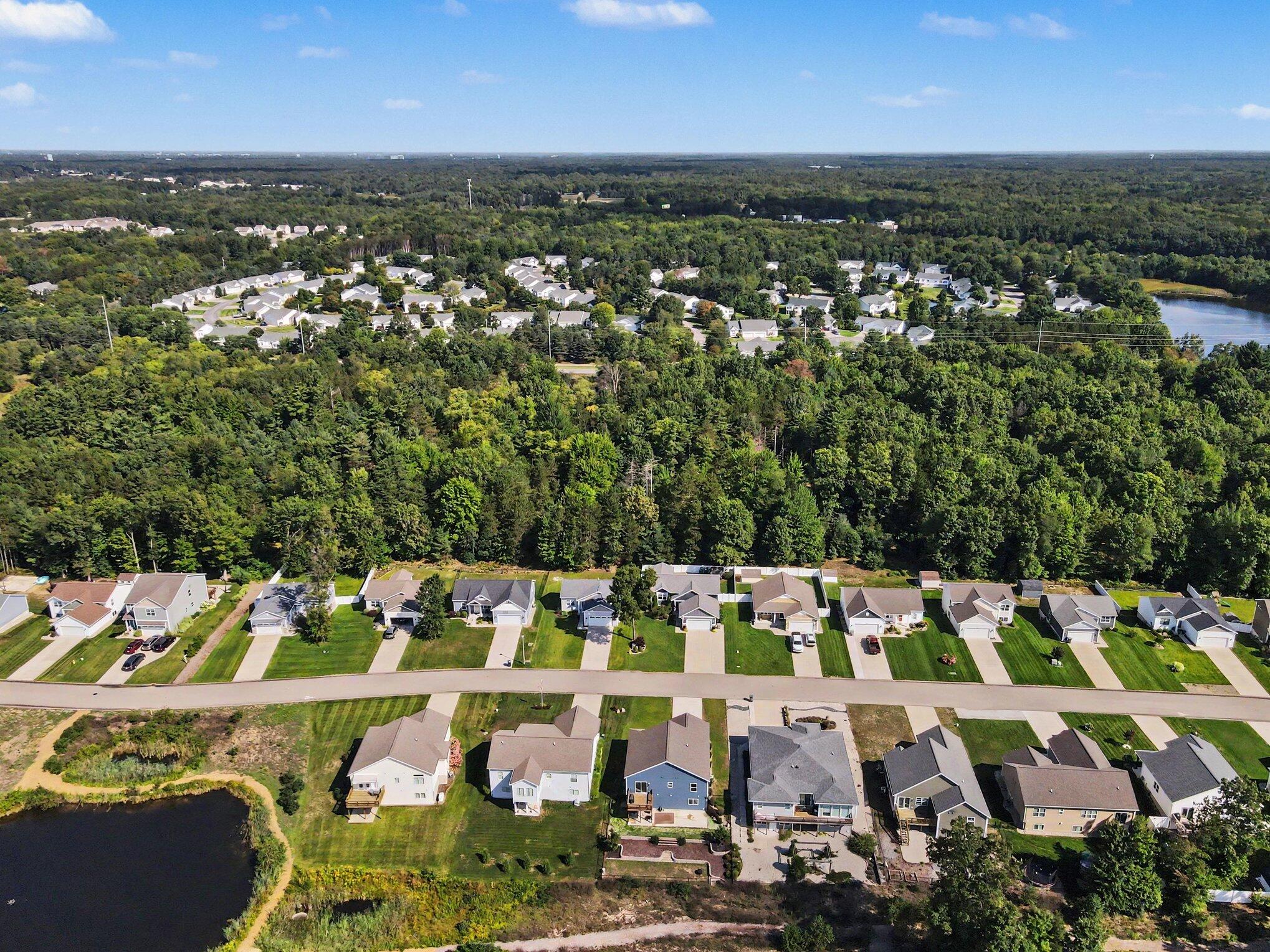 2581 Eagle Ridge Muskegon MI 49444