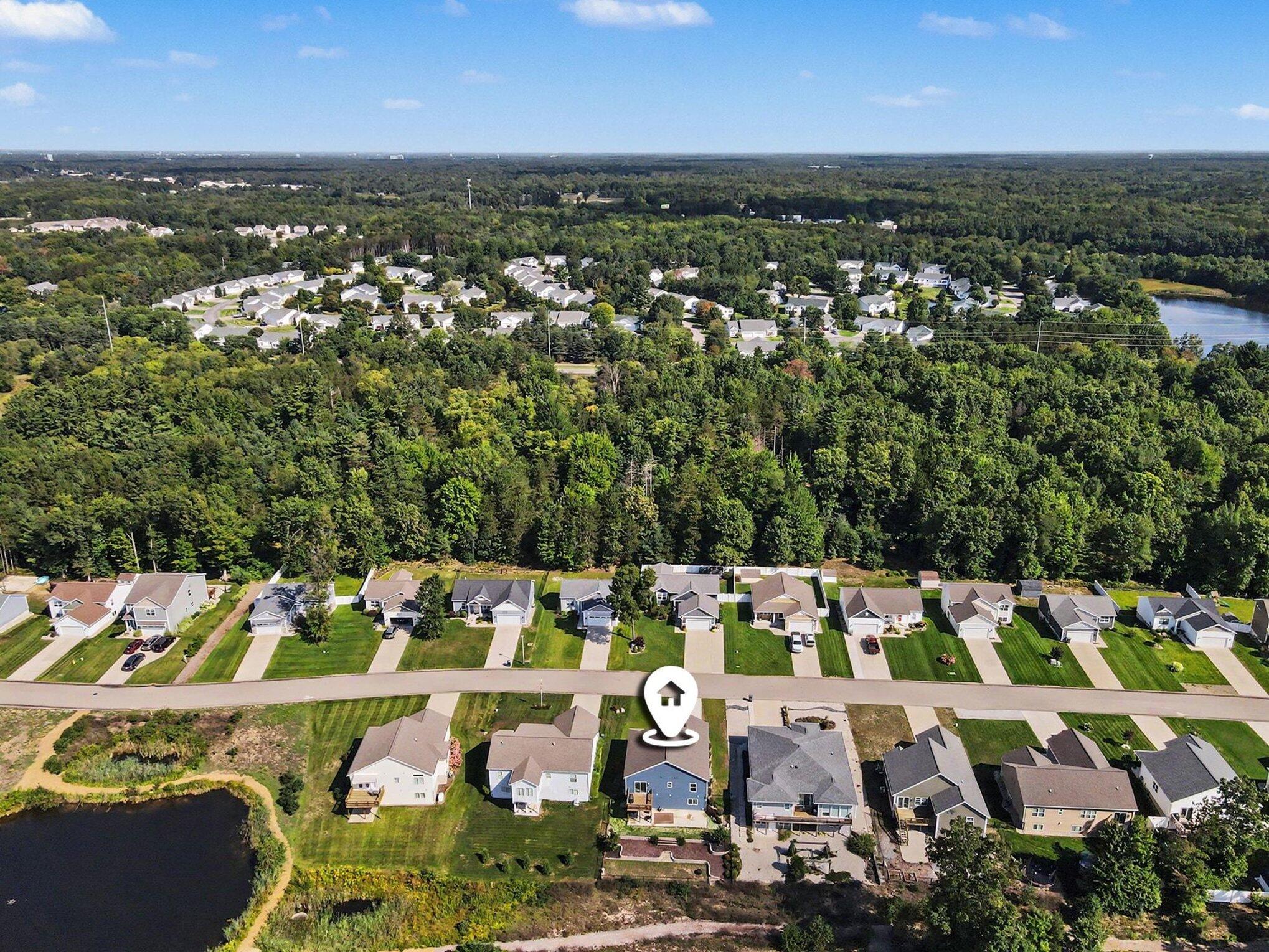 2581 Eagle Ridge Muskegon MI 49444
