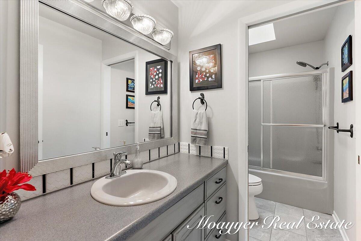 7321 Cuesta Way NE Rockford MI 49341