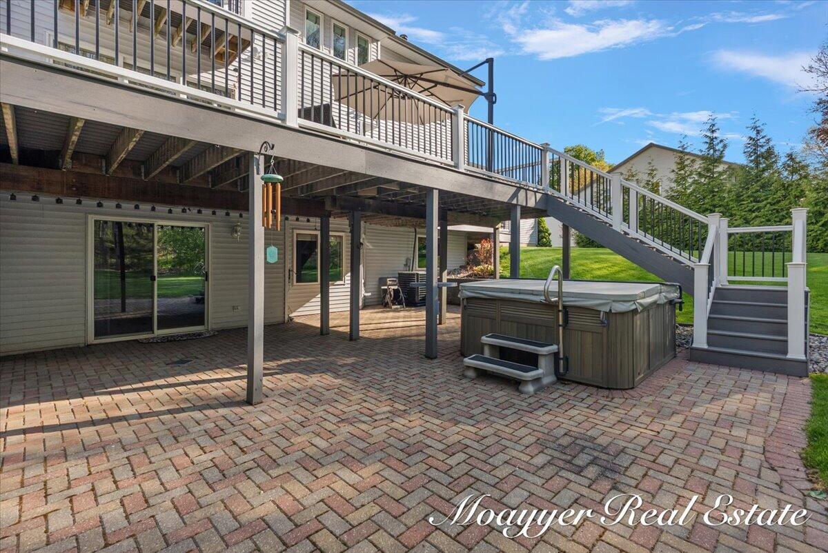 7321 Cuesta Way NE Rockford MI 49341
