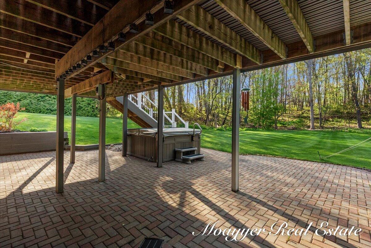 7321 Cuesta Way NE Rockford MI 49341