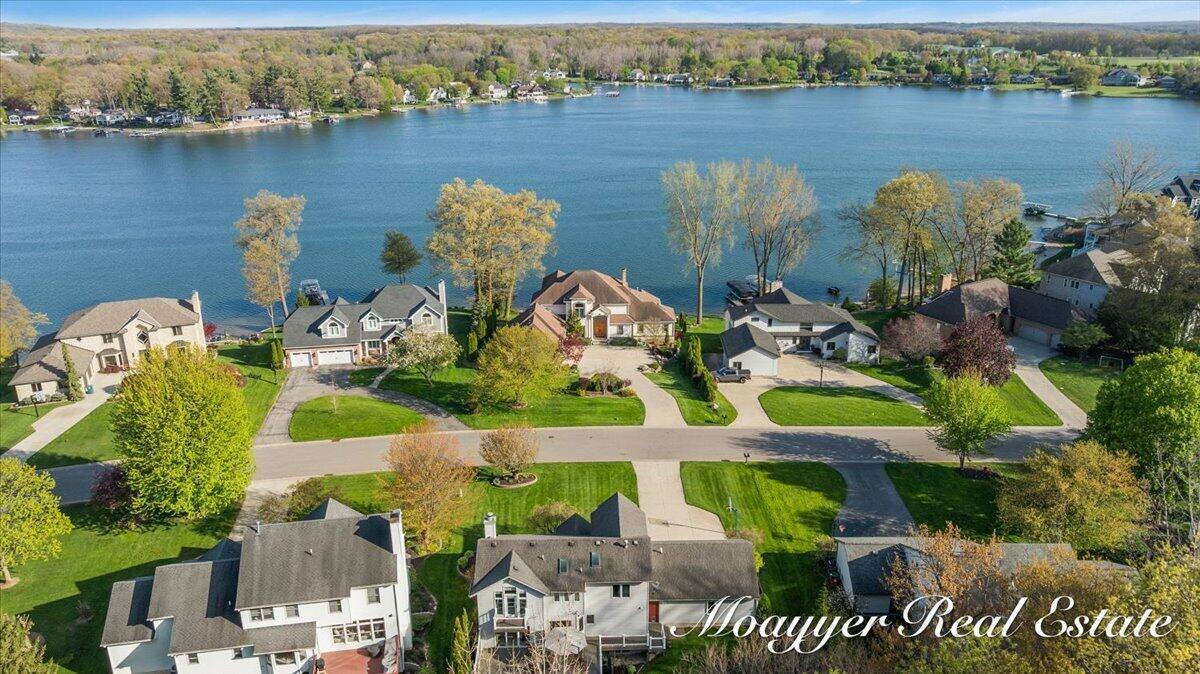 7321 Cuesta Way NE Rockford MI 49341