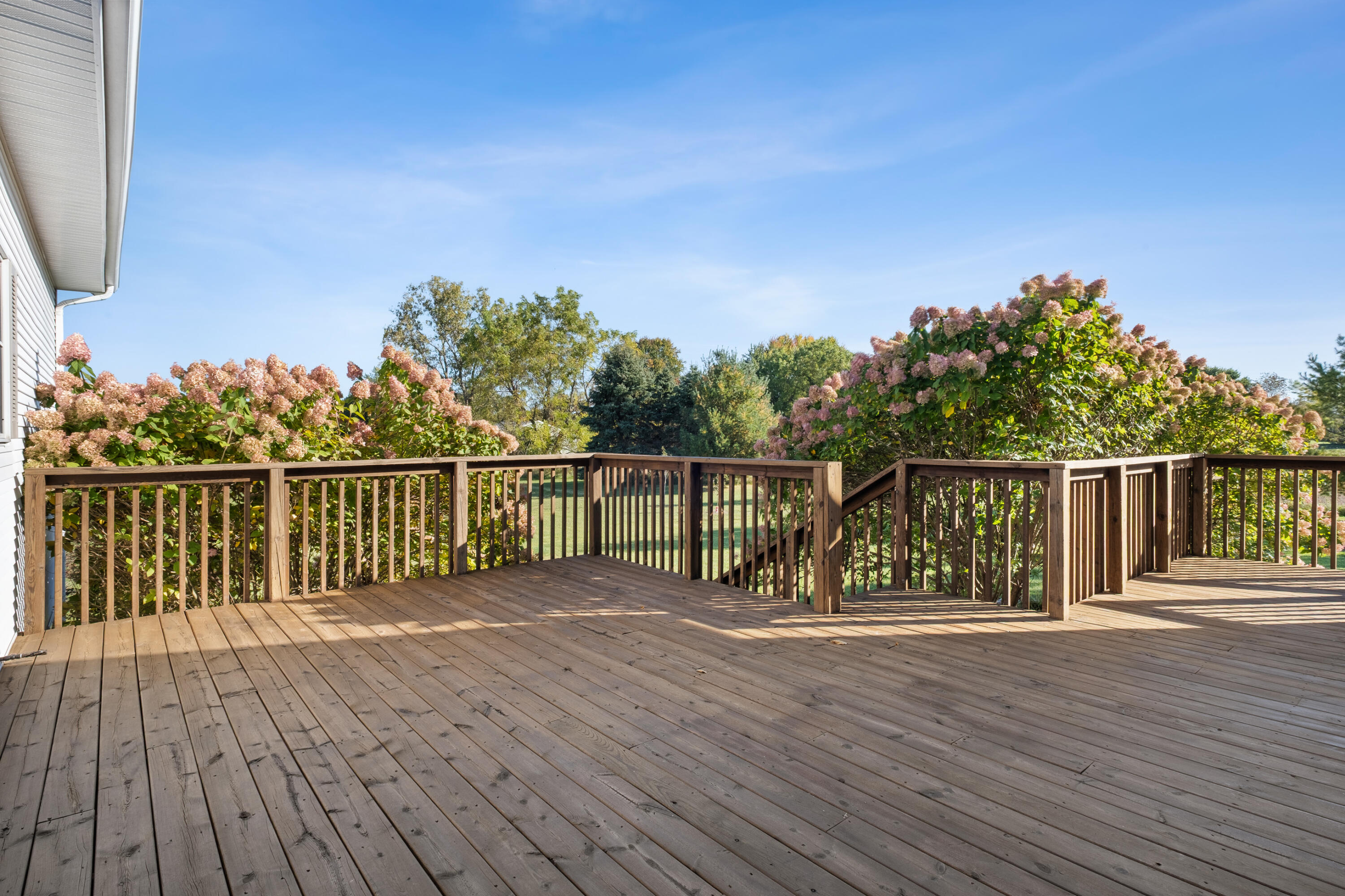10274 Stanton Street Zeeland MI 49464