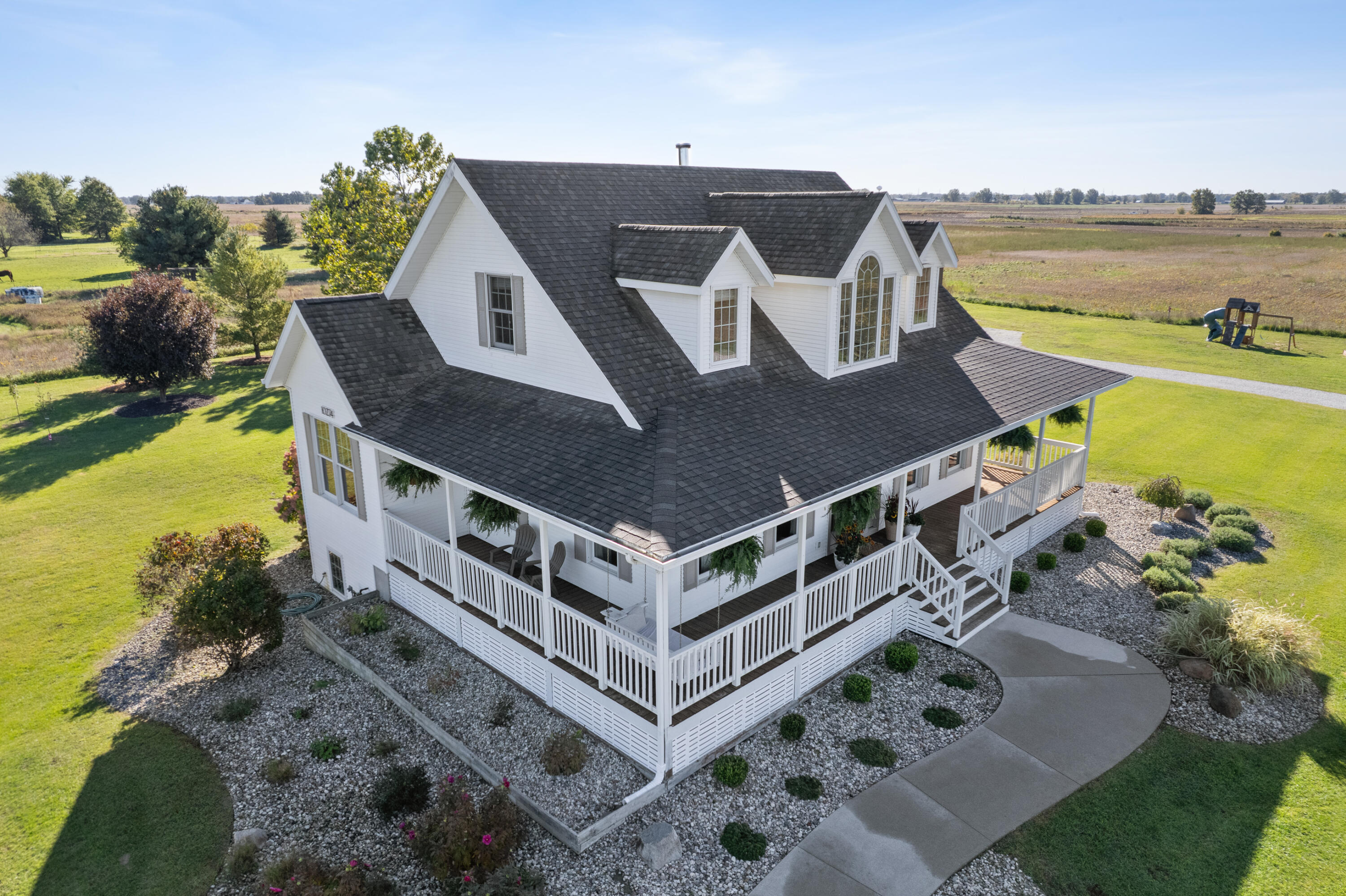 10274 Stanton Street Zeeland MI 49464