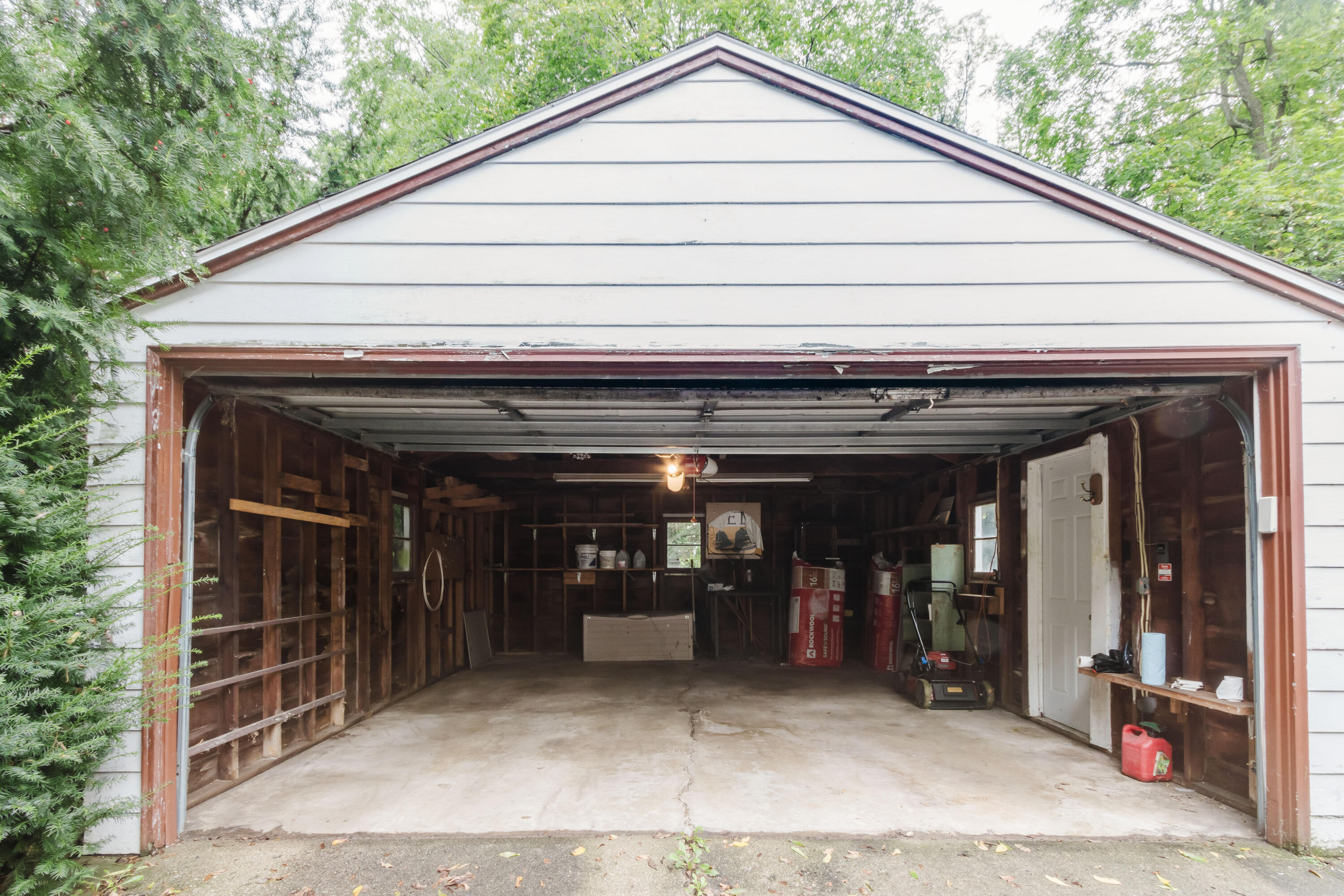 906 Arthur Avenue Kalamazoo MI 49048