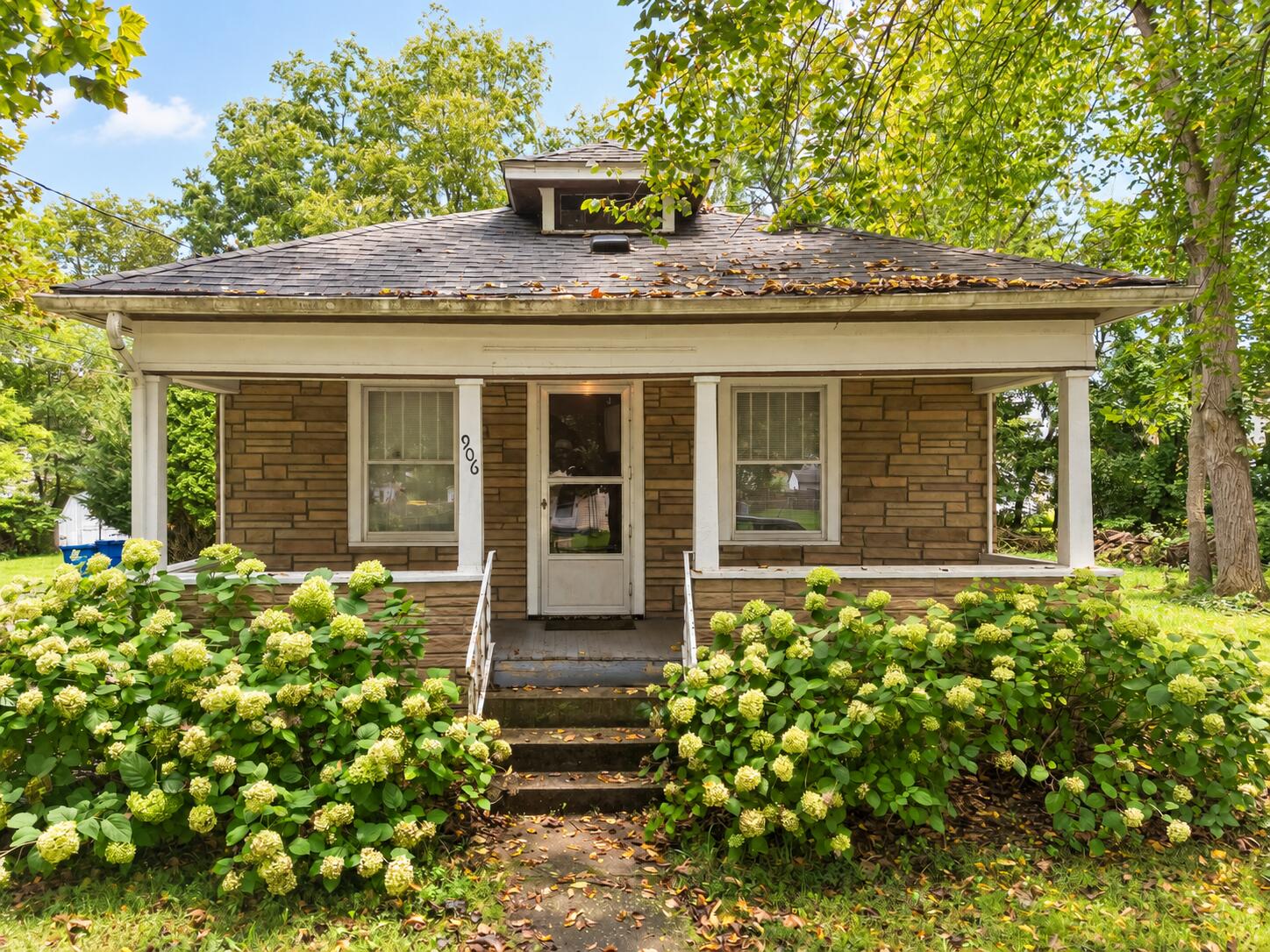 906 Arthur Avenue Kalamazoo MI 49048