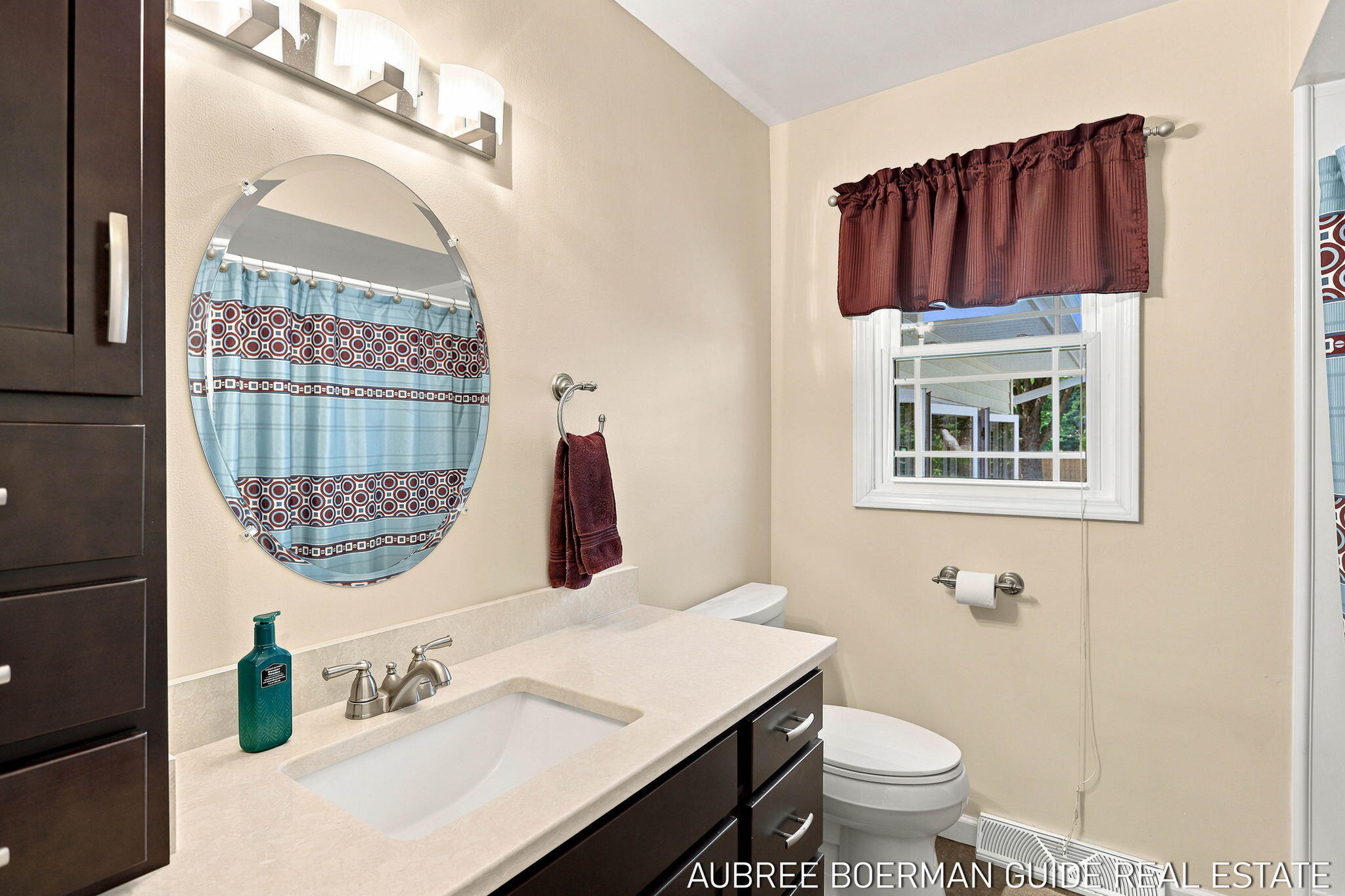 1431 Getz Road Norton Shores MI 49441