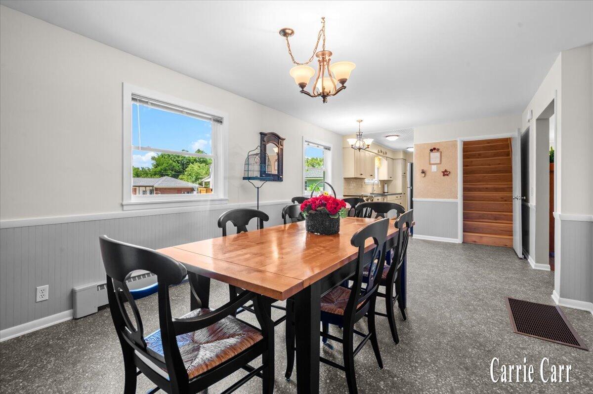 4045 Bell Avenue NE Grand Rapids MI 49525