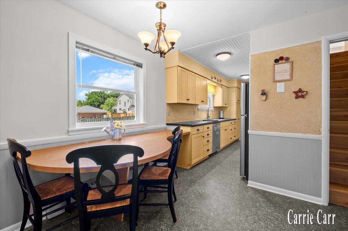 4045 Bell Avenue NE Grand Rapids MI 49525