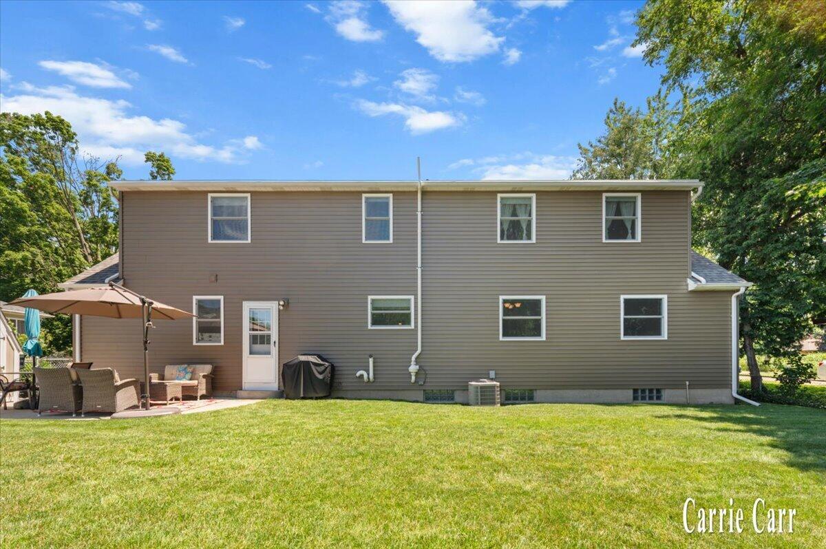 4045 Bell Avenue NE Grand Rapids MI 49525