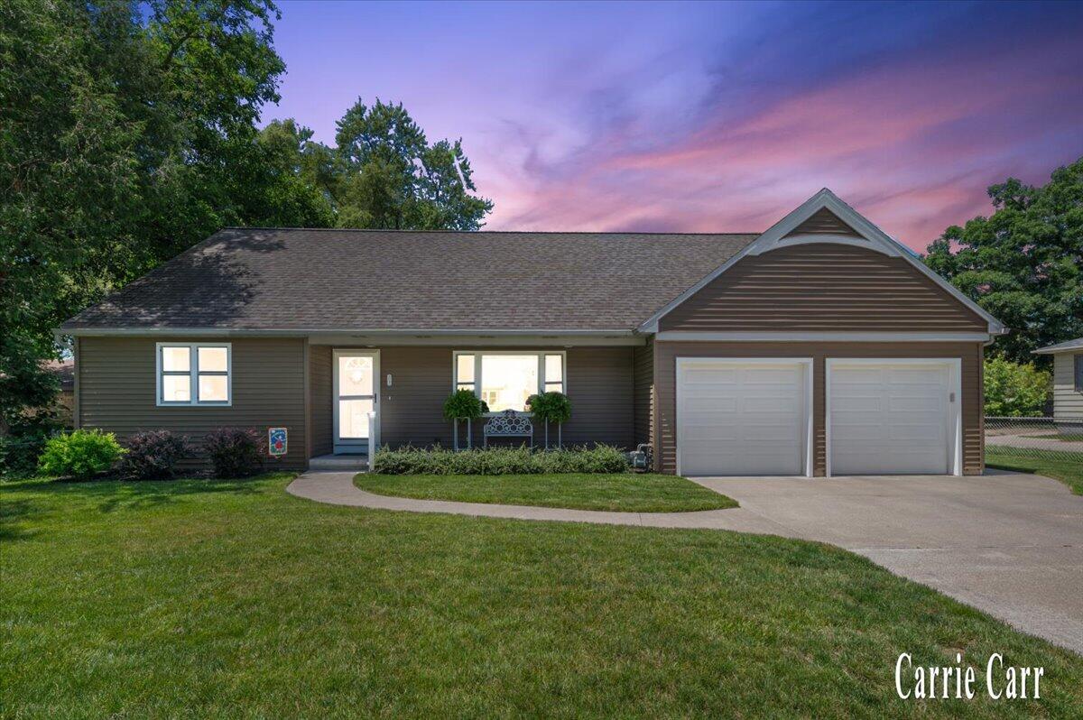 4045 Bell Avenue NE Grand Rapids MI 49525