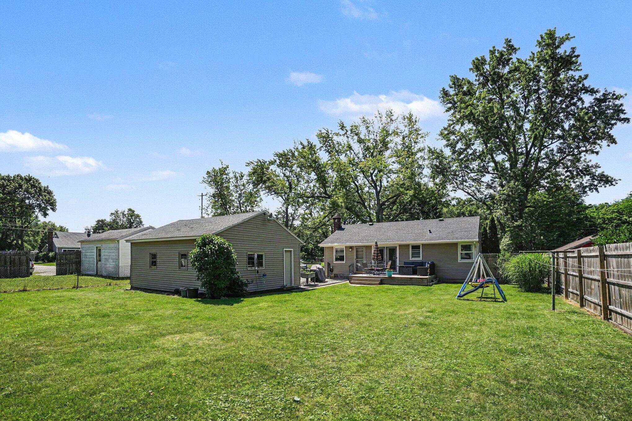 423 E Glenguile Street Kalamazoo MI 49004