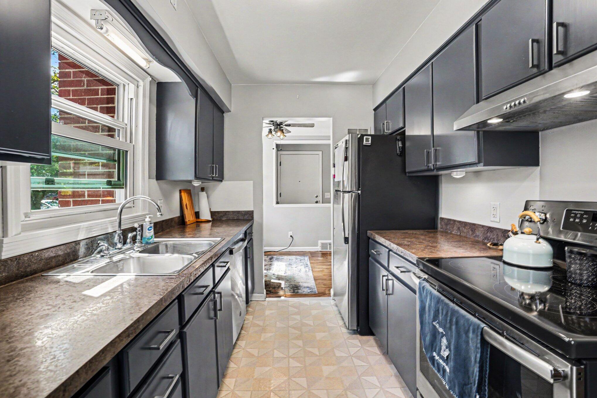 423 E Glenguile Street Kalamazoo MI 49004