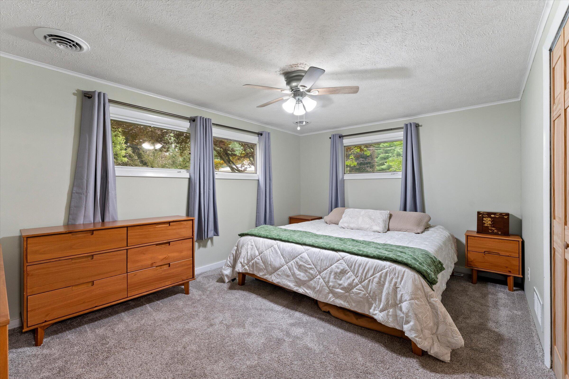 2264 Effie Lane Niles MI 49120