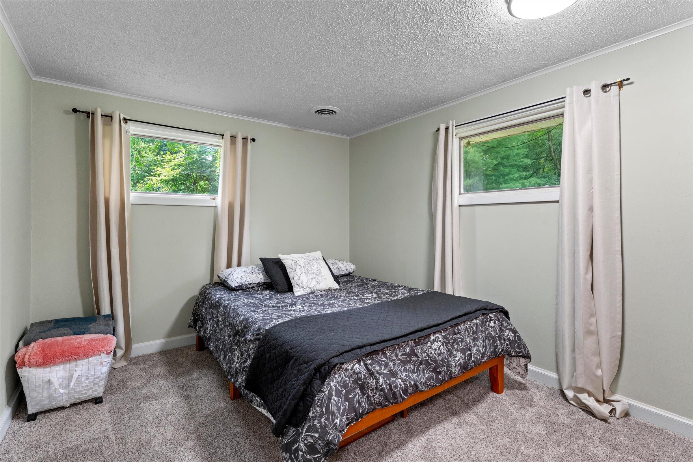 2264 Effie Lane Niles MI 49120