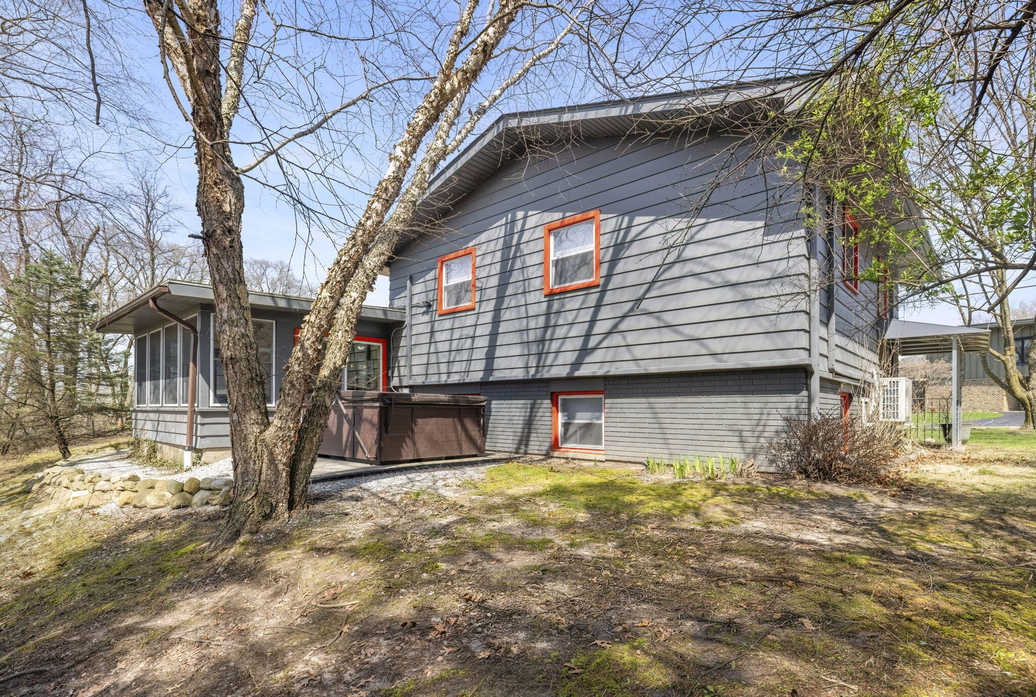 48103 Walnut Avenue New Buffalo MI 49117
