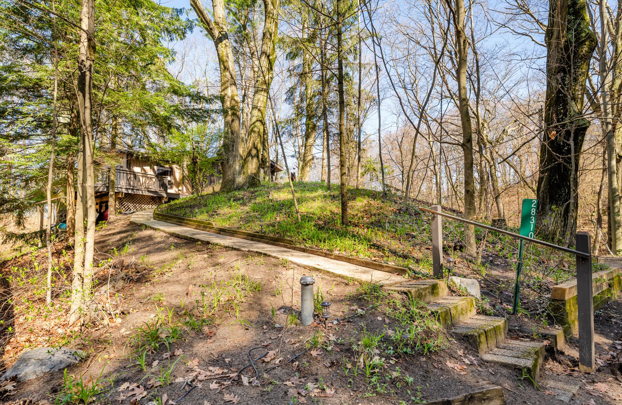 28310 Shorewood Drive Covert MI 49043