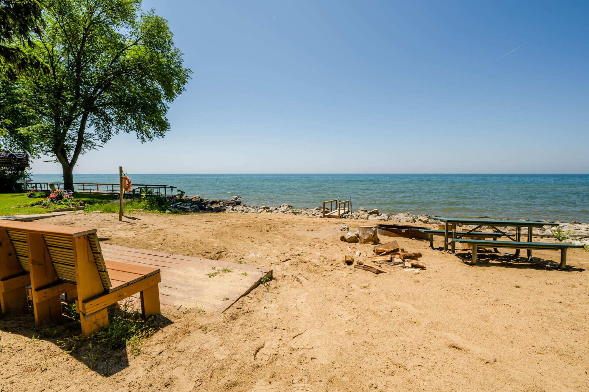 28310 Shorewood Drive Covert MI 49043
