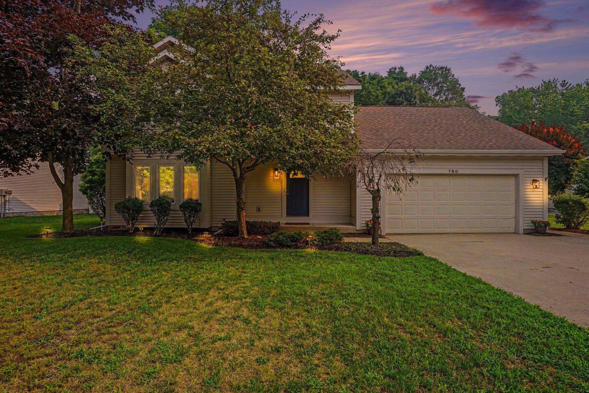 760 Brookridge Drive Norton Shores MI 49441