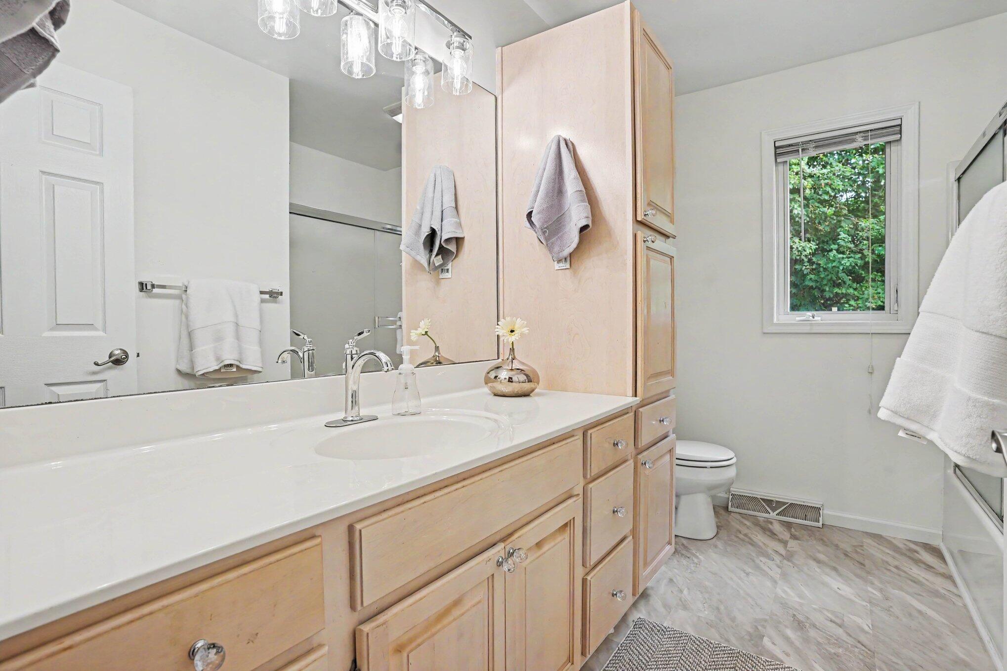760 Brookridge Drive Norton Shores MI 49441