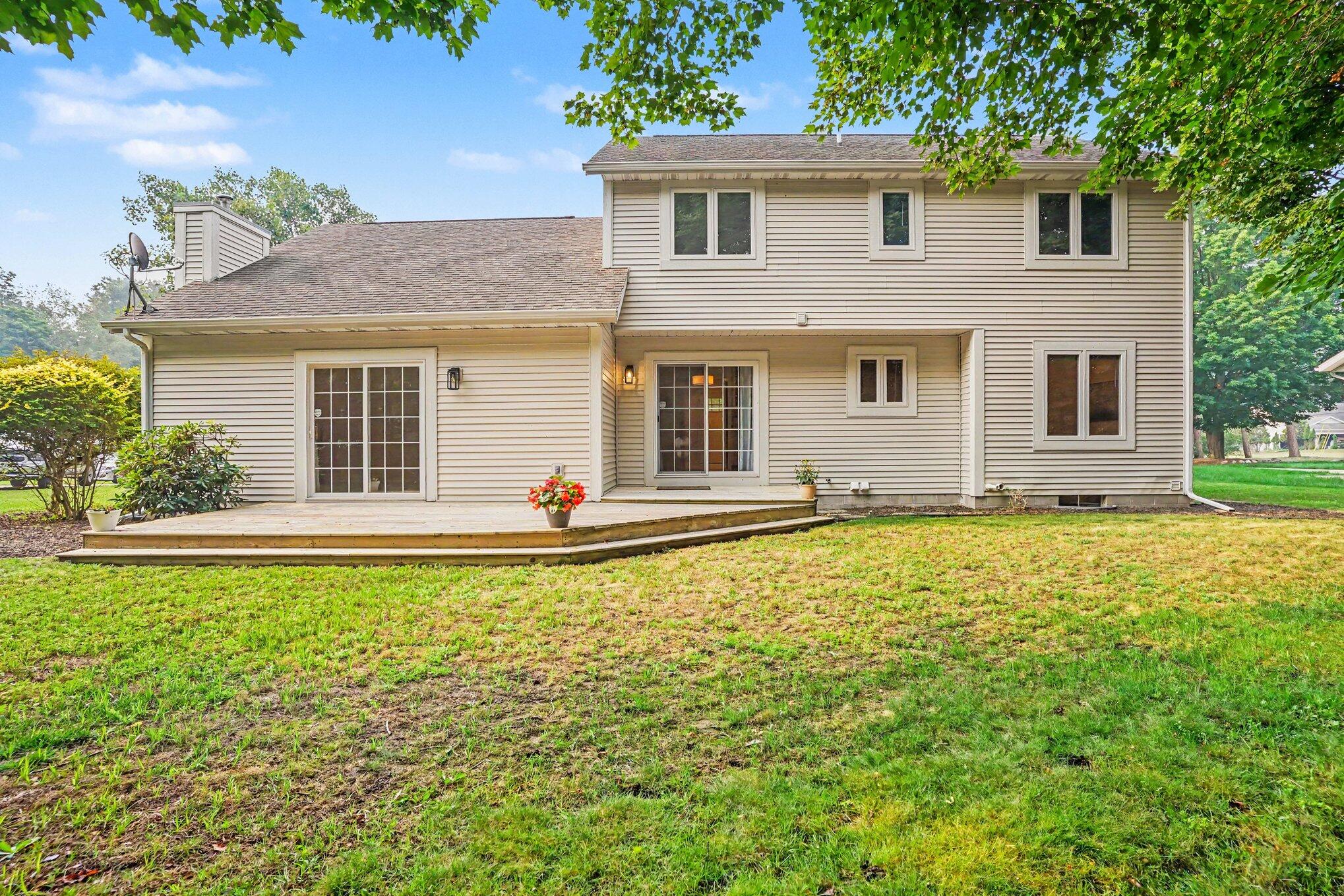760 Brookridge Drive Norton Shores MI 49441