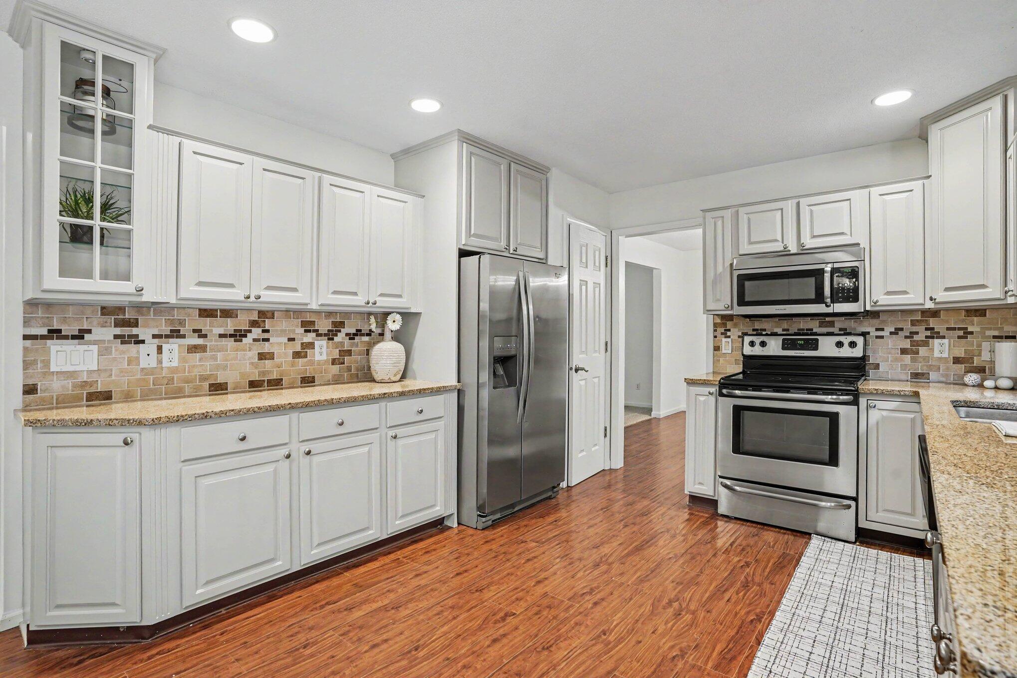 760 Brookridge Drive Norton Shores MI 49441