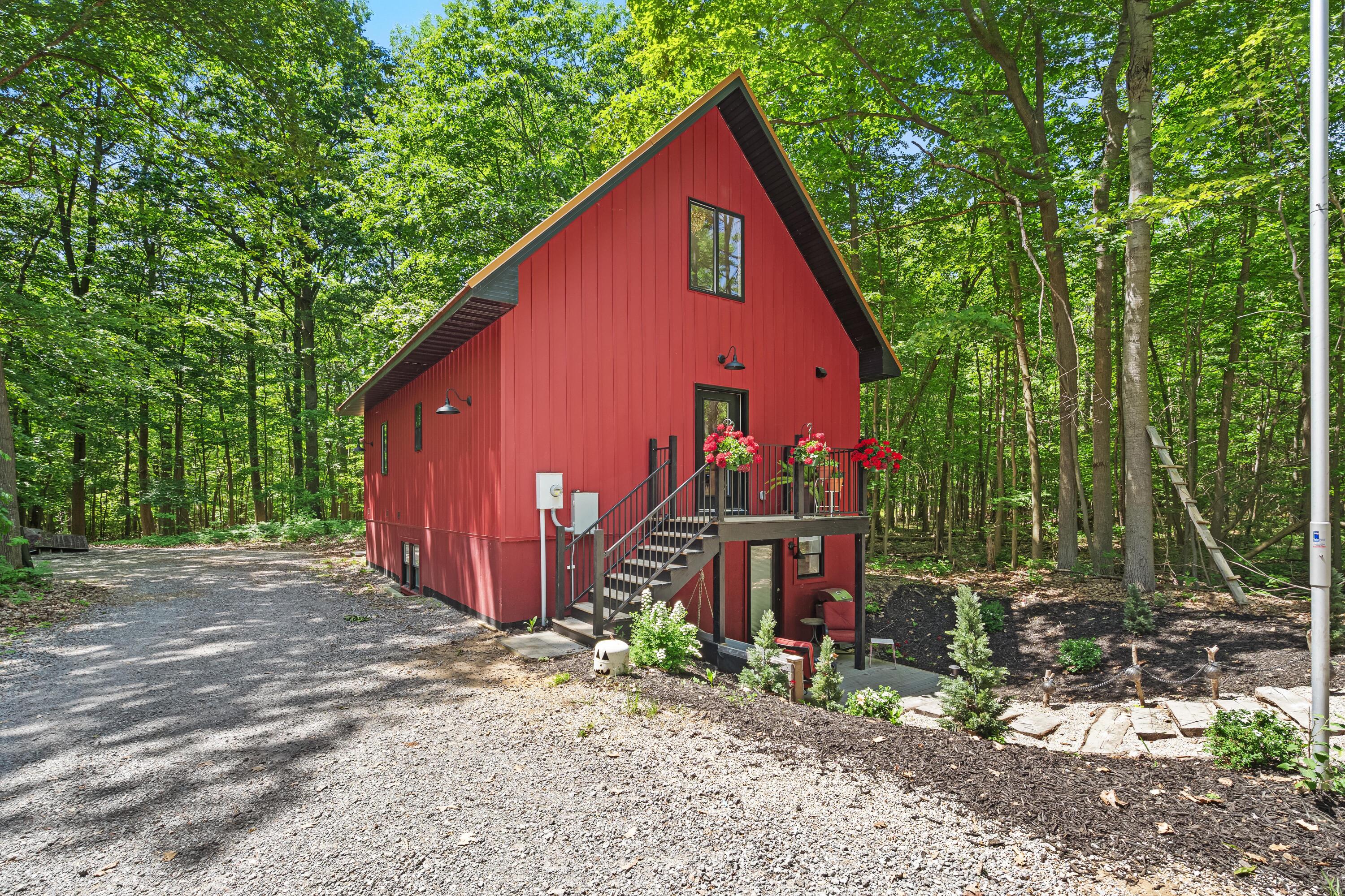6907 126th Avenue Fennville MI 49408
