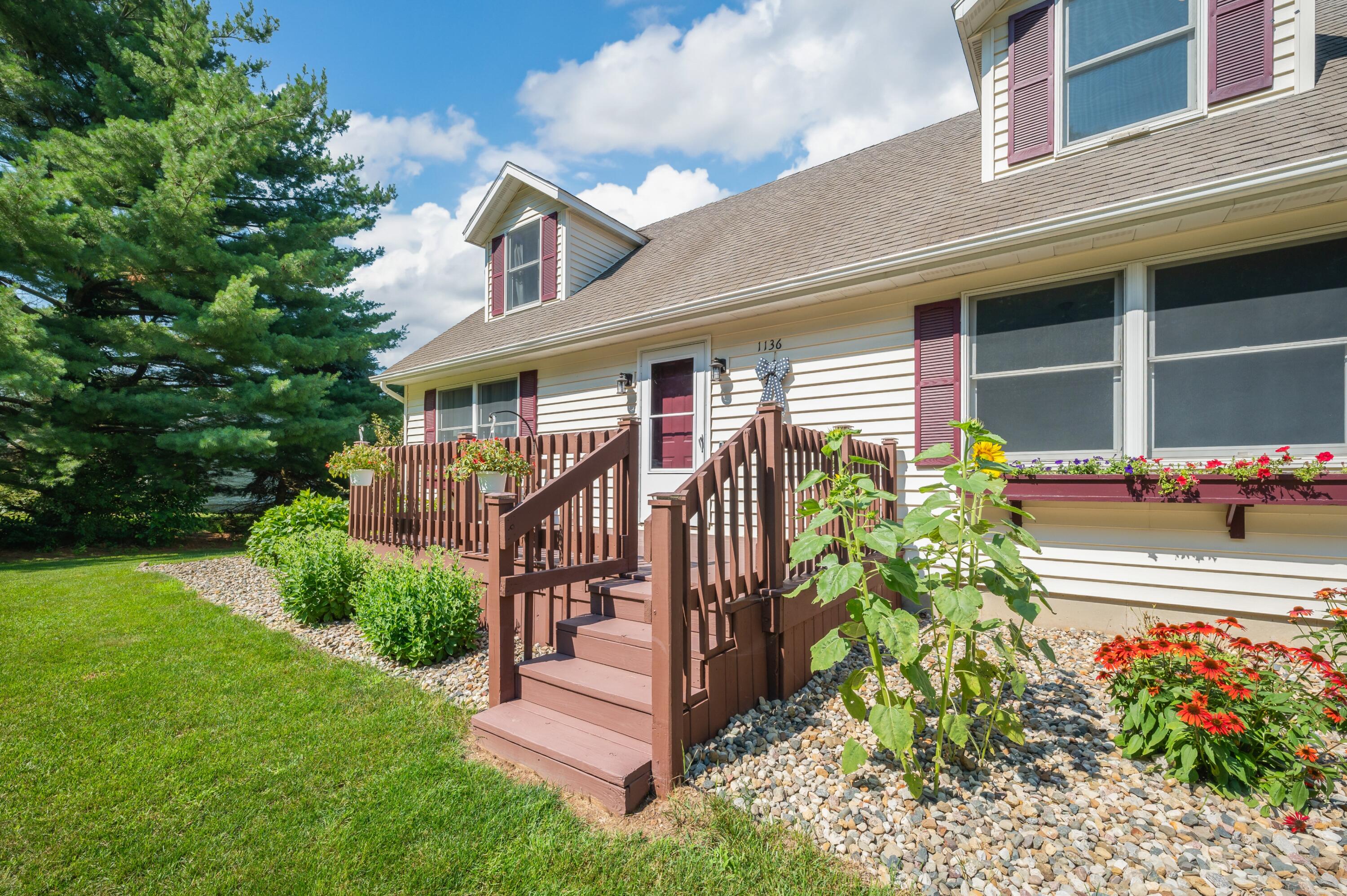 1136 Carberry Road Niles MI 49120