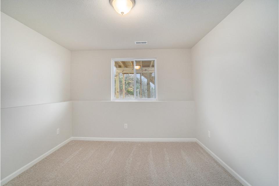 724 Manorwood Circle Benton Harbor MI 49022
