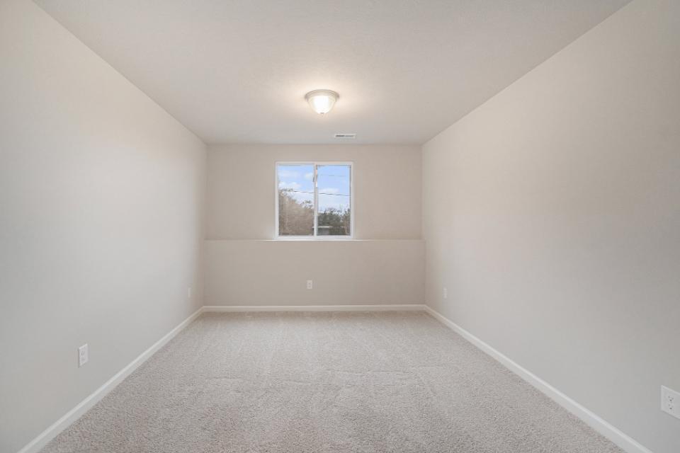 724 Manorwood Circle Benton Harbor MI 49022