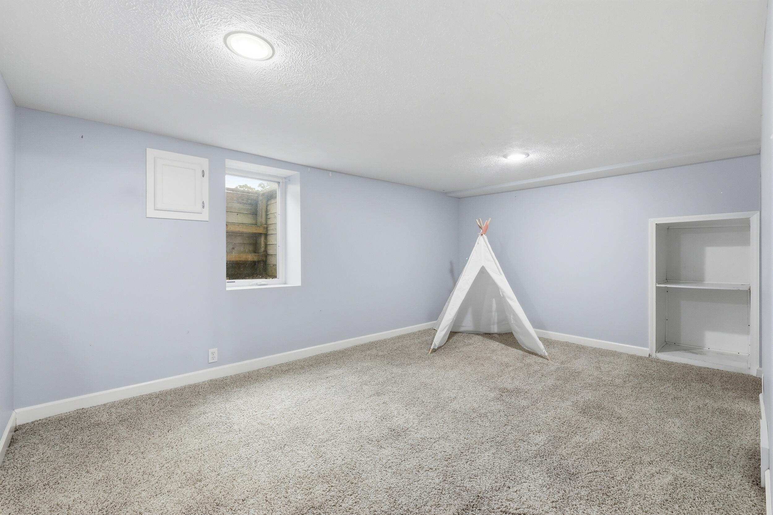 137 Holly Street SW Grand Rapids MI 49548
