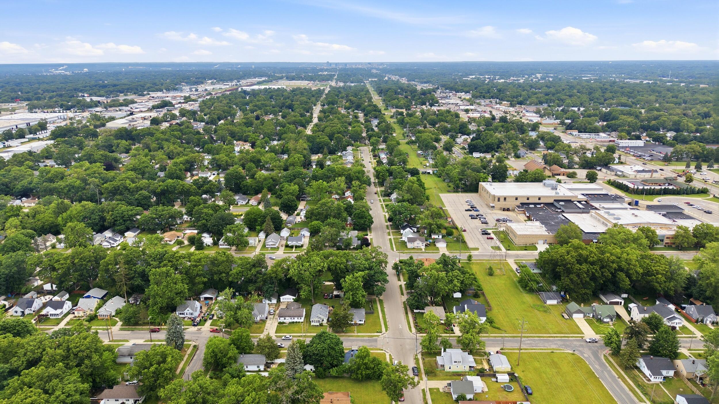 137 Holly Street SW Grand Rapids MI 49548