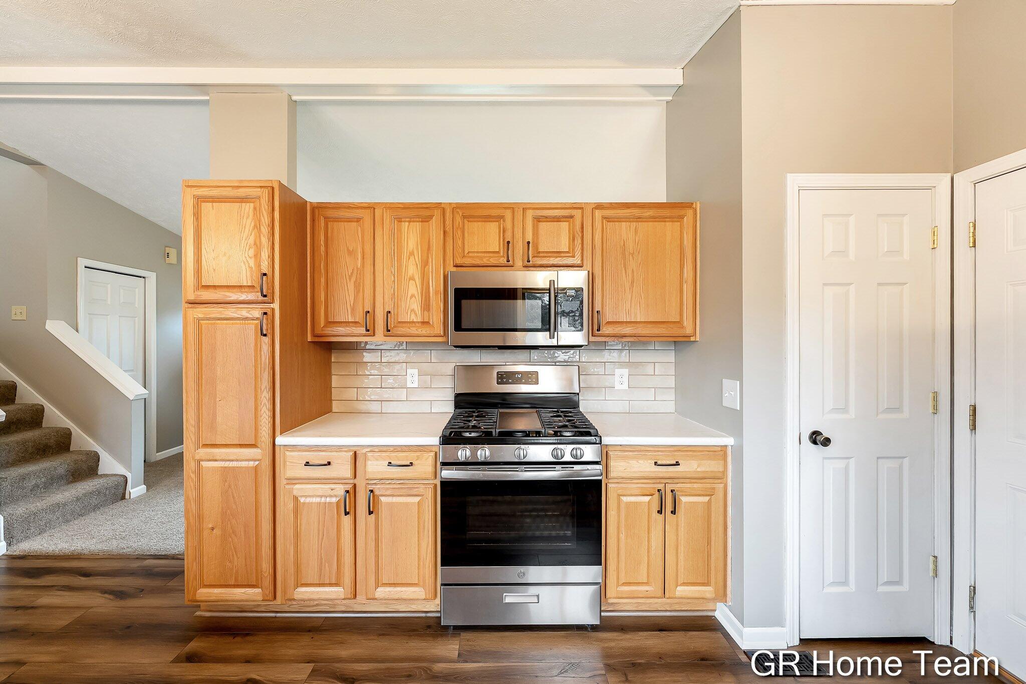 2304 Brookfarm Court SE Grand Rapids MI 49508