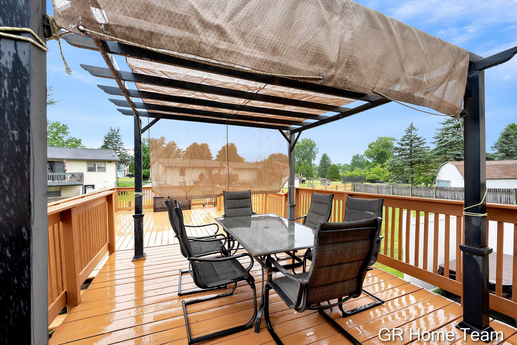 2304 Brookfarm Court SE Grand Rapids MI 49508
