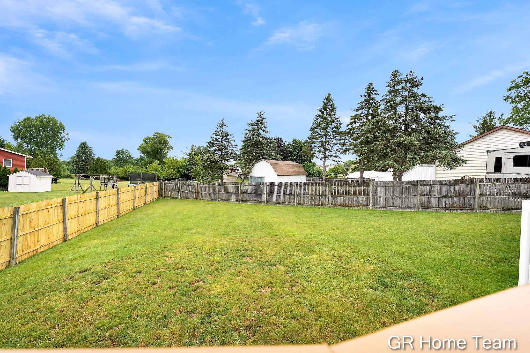 2304 Brookfarm Court SE Grand Rapids MI 49508