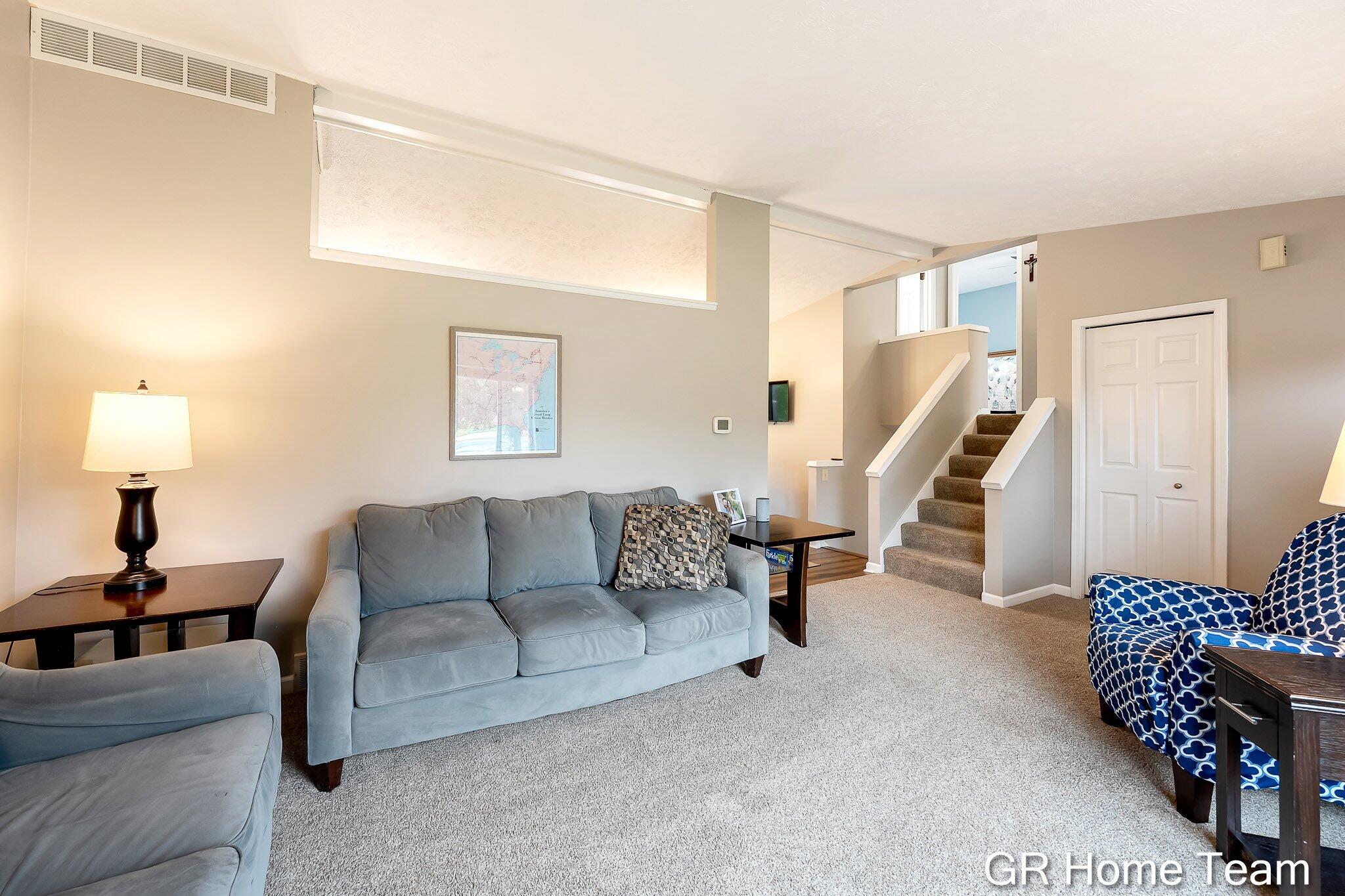 2304 Brookfarm Court SE Grand Rapids MI 49508