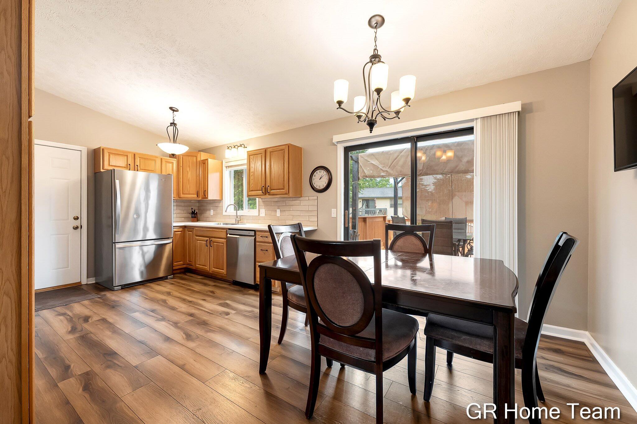 2304 Brookfarm Court SE Grand Rapids MI 49508
