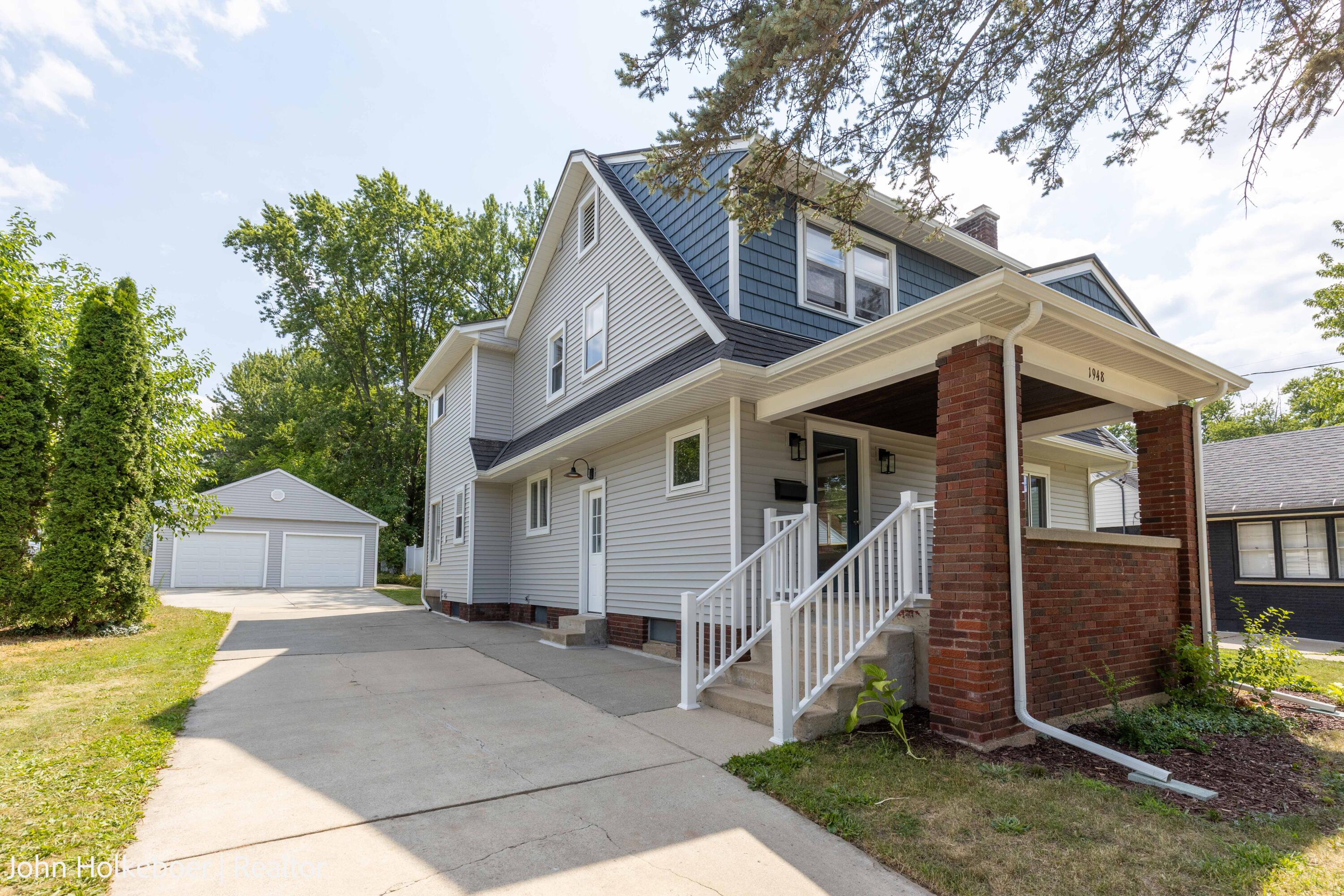 1948 Boston Street SE Grand Rapids MI 49506