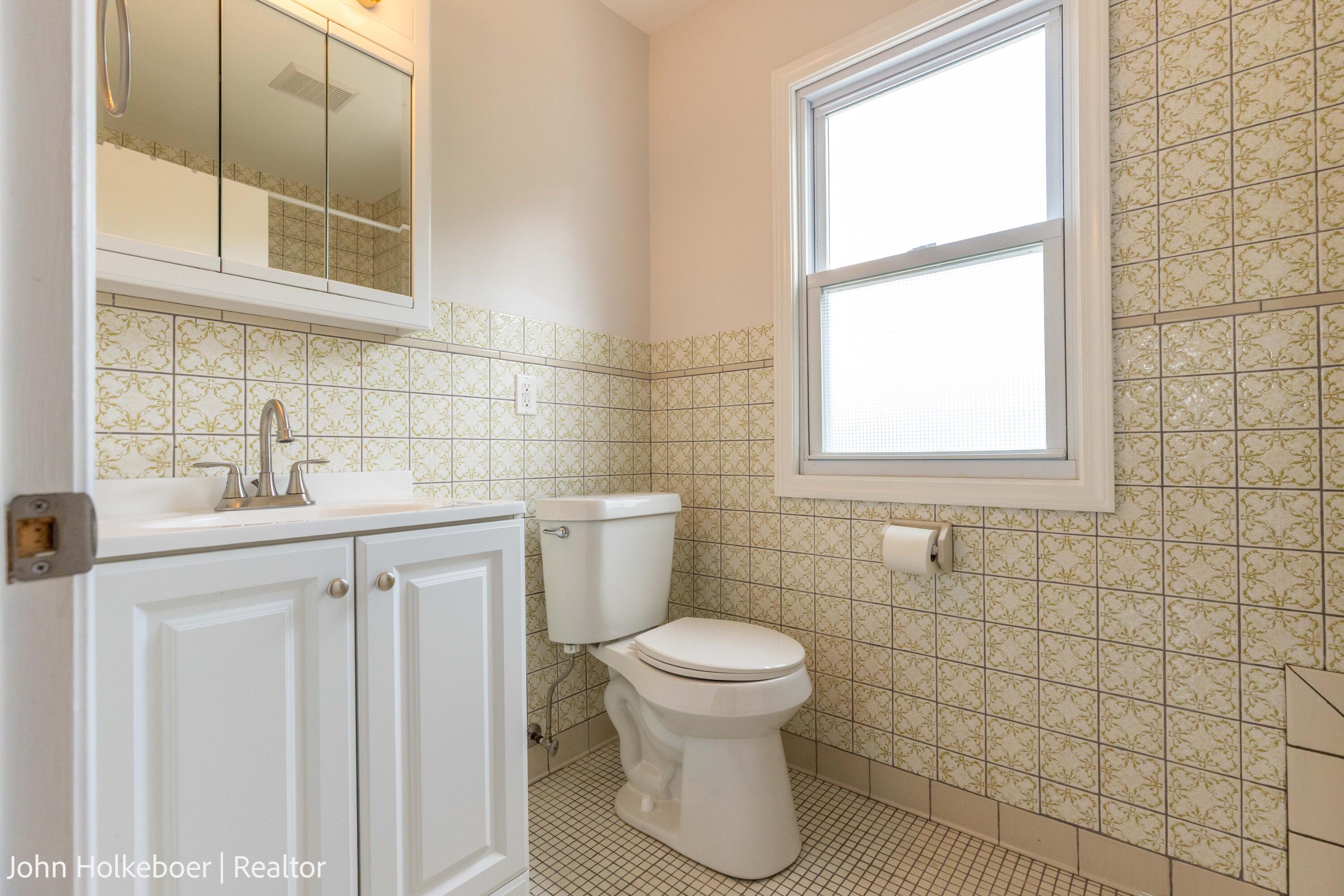 1948 Boston Street SE Grand Rapids MI 49506