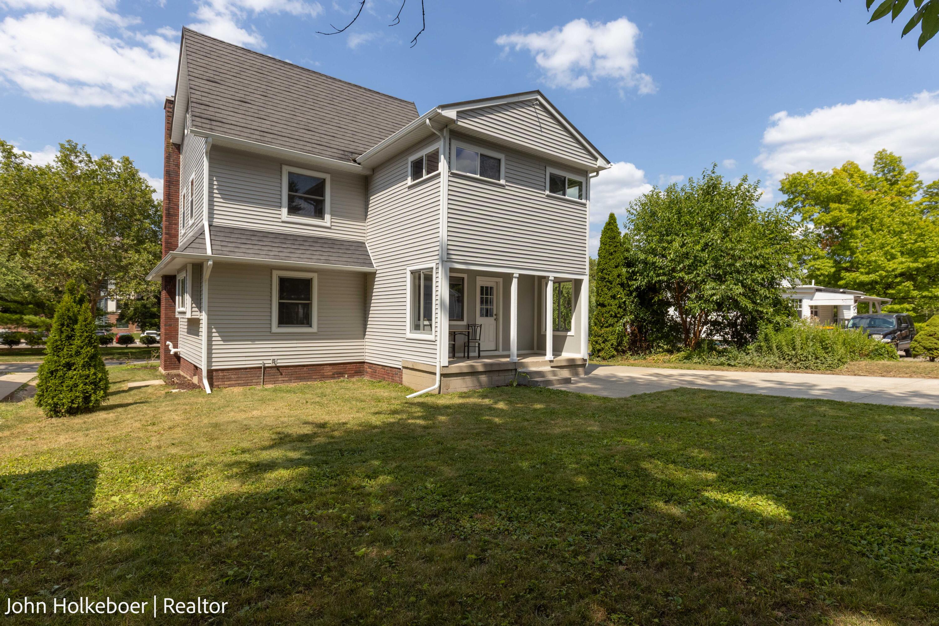 1948 Boston Street SE Grand Rapids MI 49506