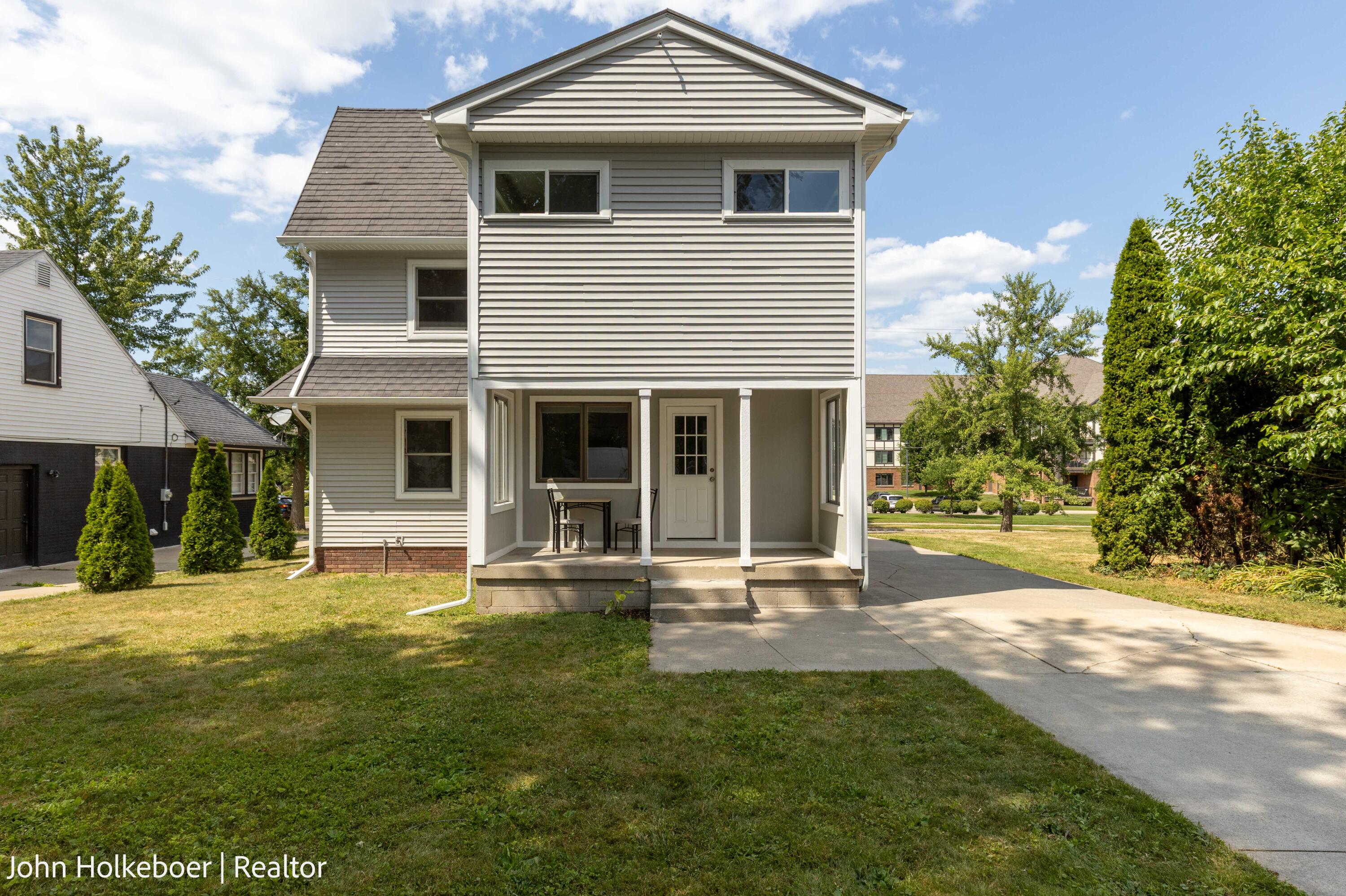 1948 Boston Street SE Grand Rapids MI 49506
