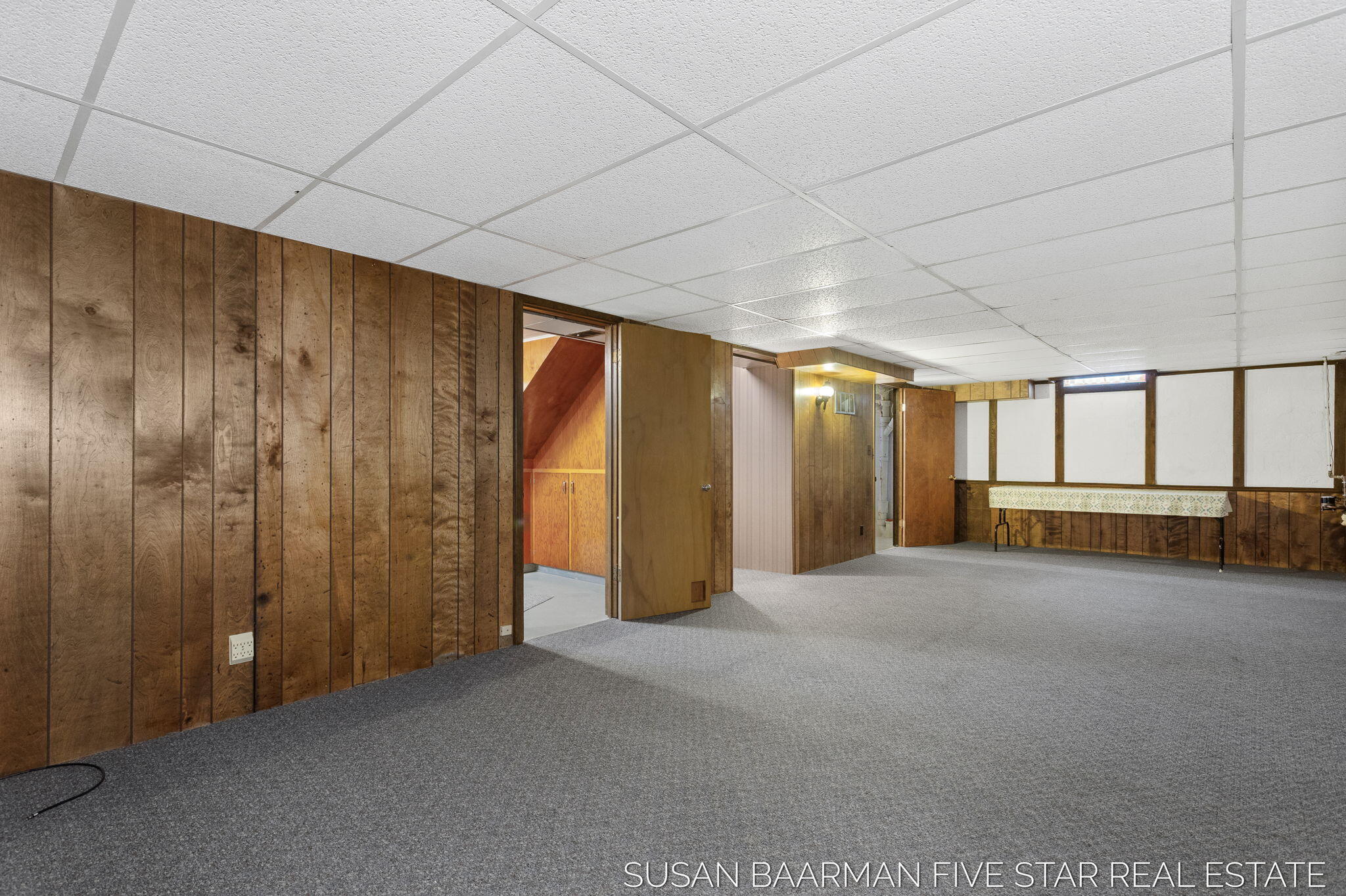 300 W 27th Street Holland MI 49423