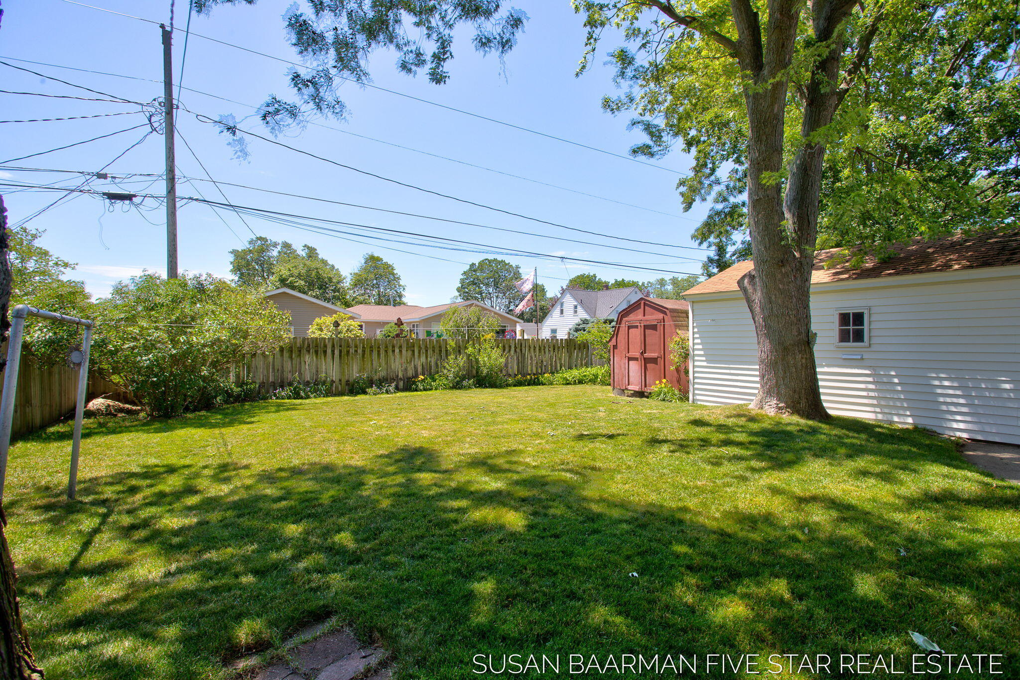 300 W 27th Street Holland MI 49423