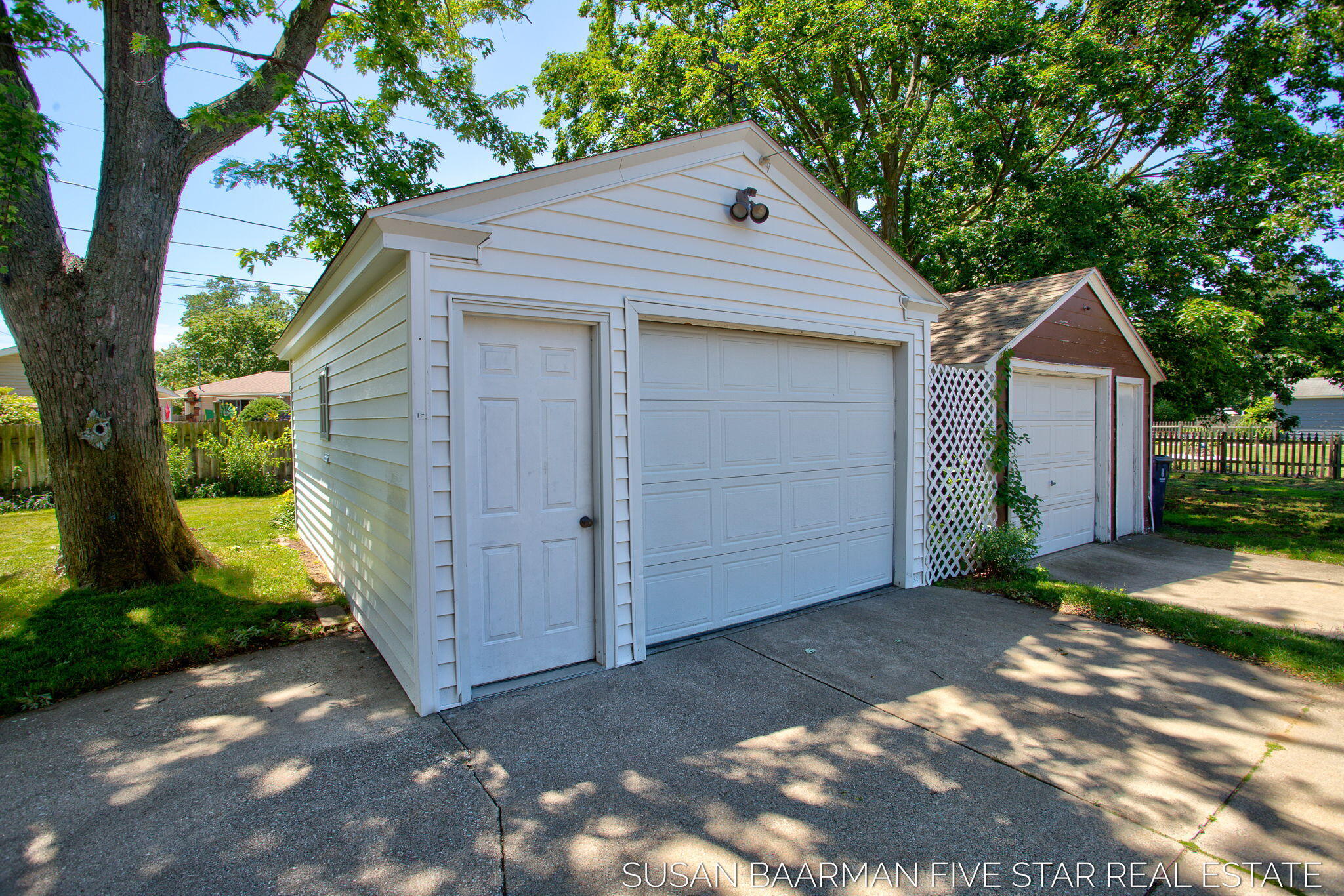 300 W 27th Street Holland MI 49423