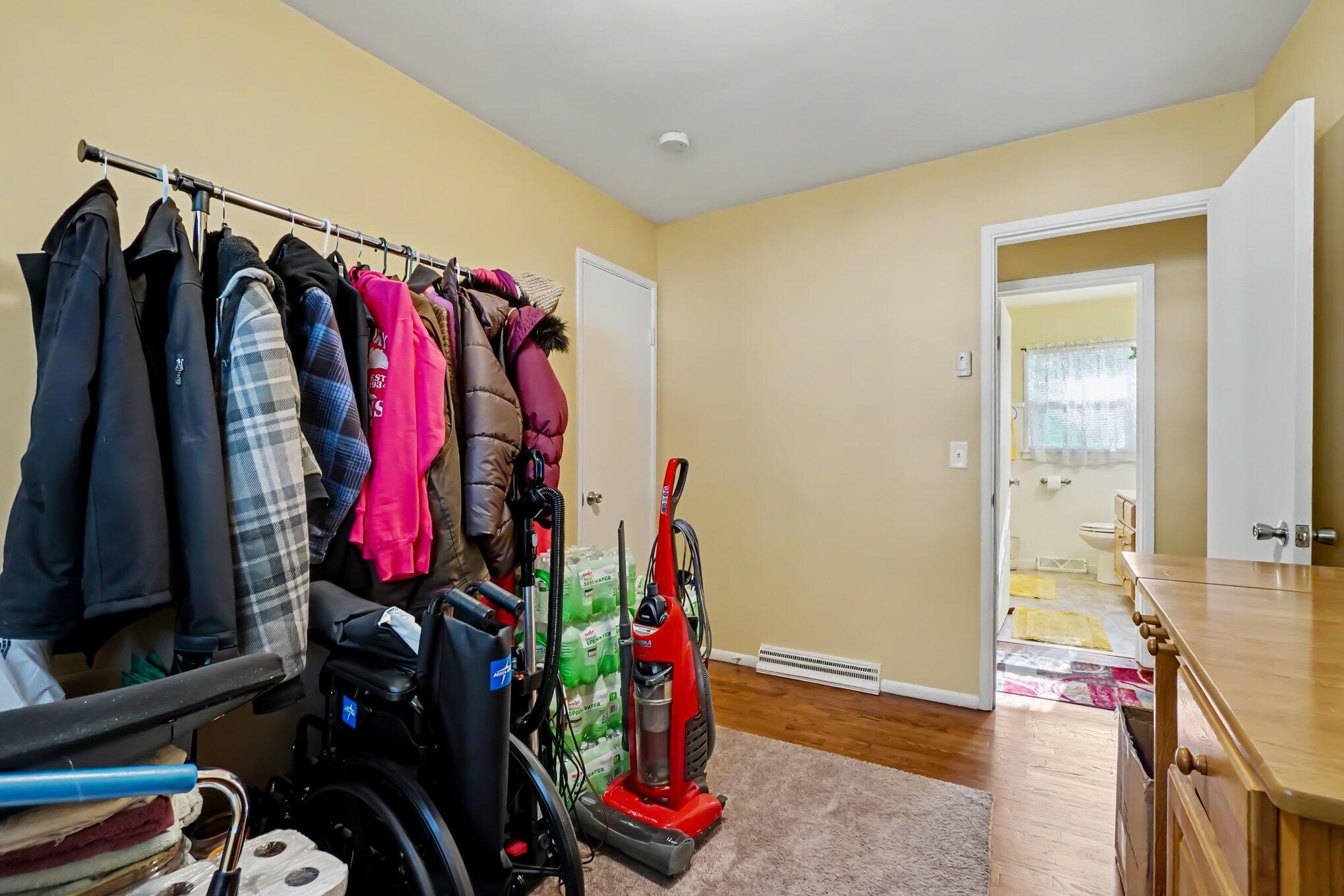 1207 Elkerton Avenue Kalamazoo MI 49048
