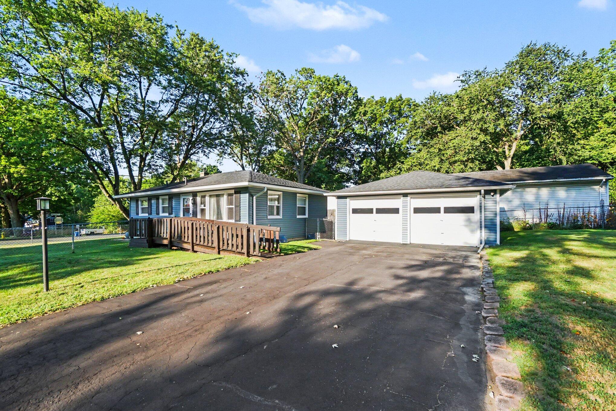 1207 Elkerton Avenue Kalamazoo MI 49048