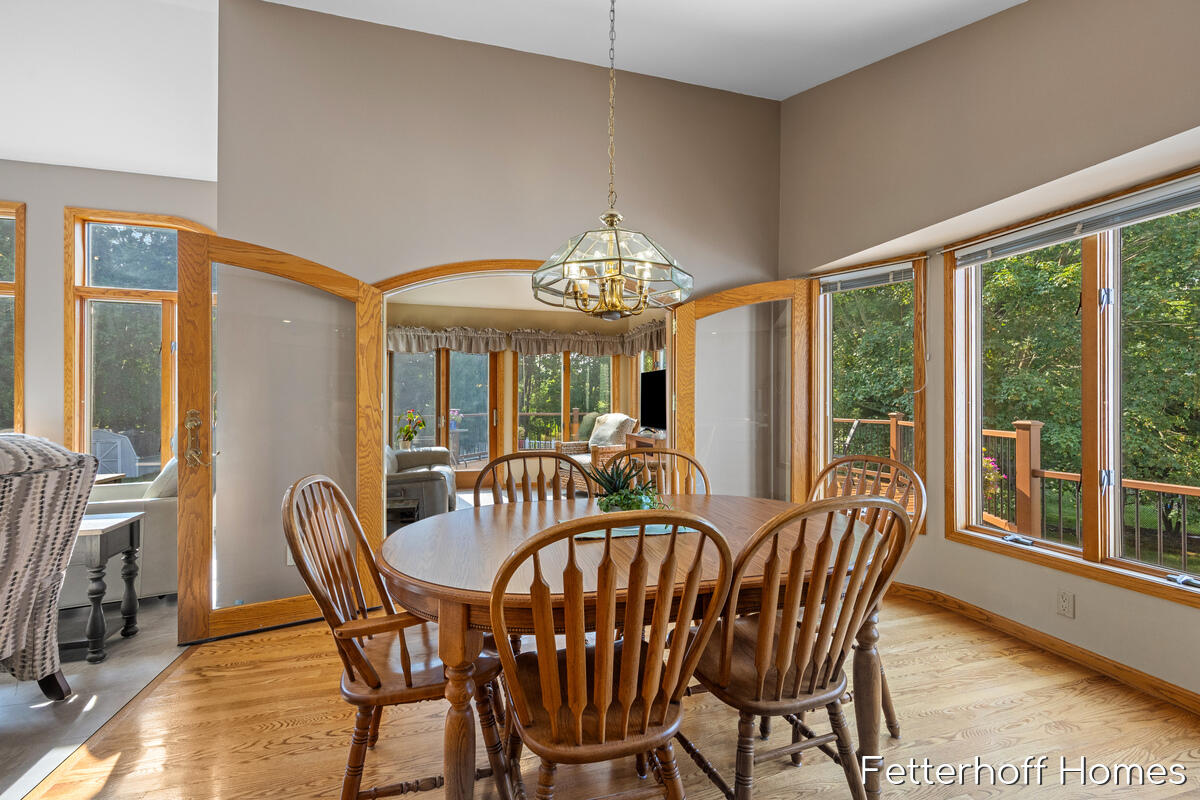 1900 Cherry Run Drive NW Grand Rapids MI 49504