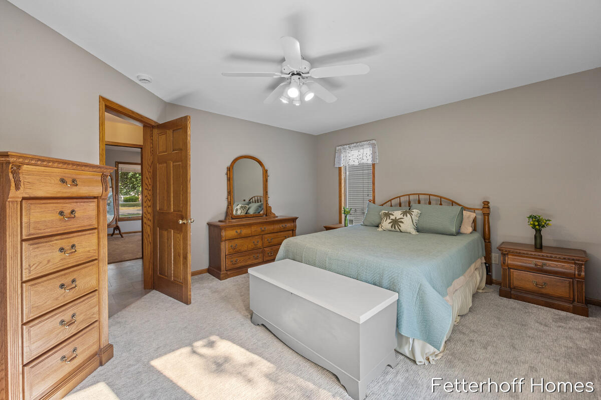 1900 Cherry Run Drive NW Grand Rapids MI 49504